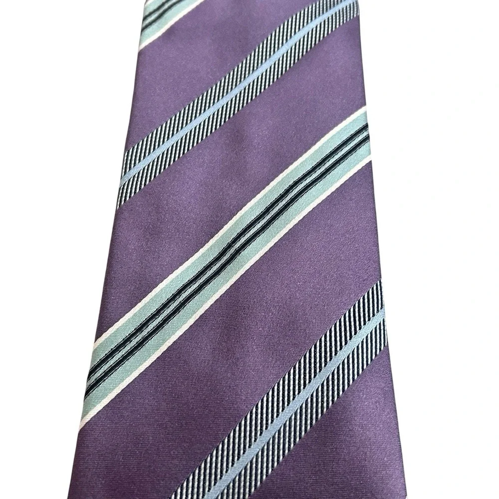 ERMENEGILDO ZEGNA‎ Mens 100% Silk Necktie ITALY Luxury STRIPED Purple/Blue